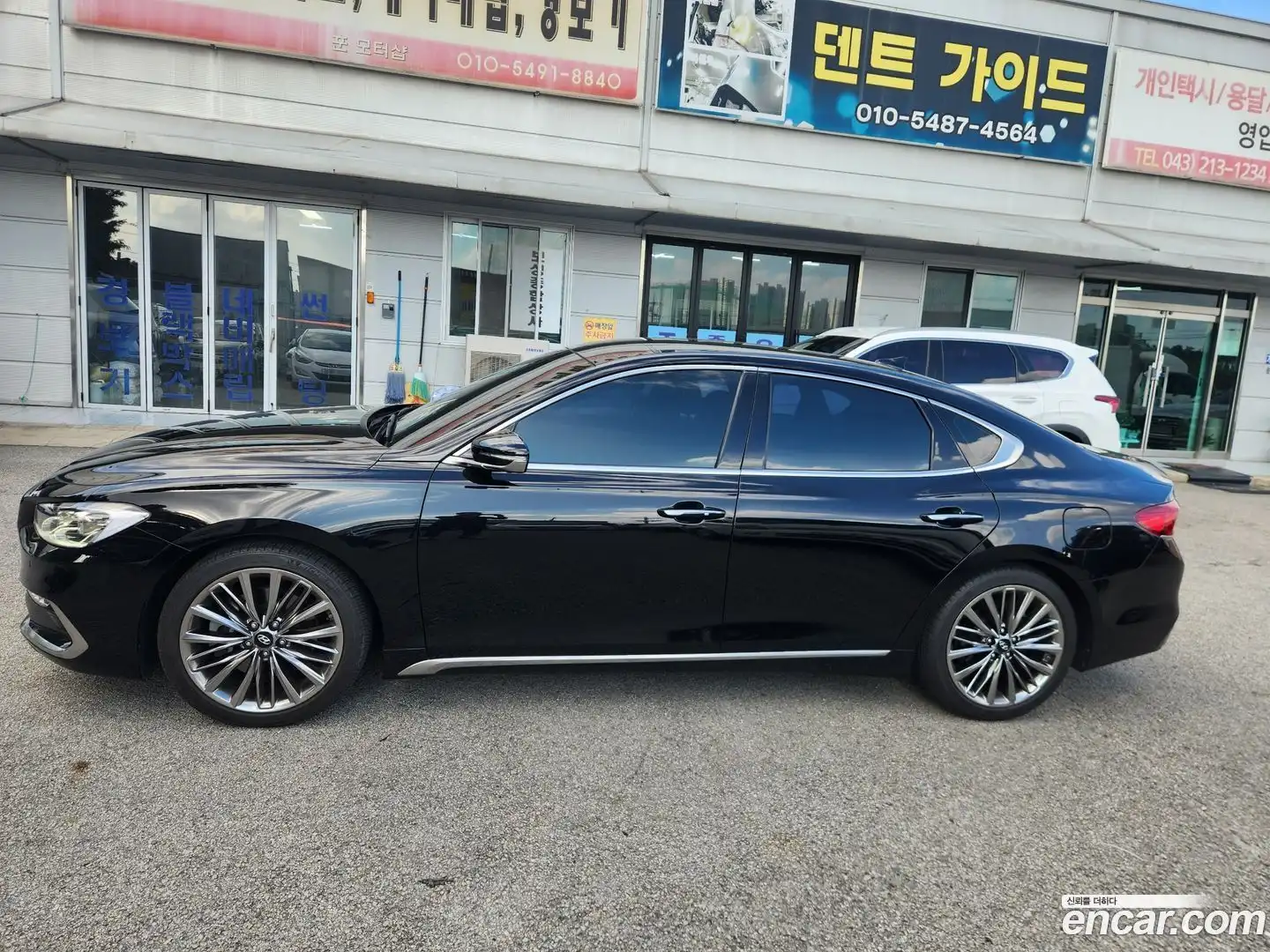 Grandeur Hyundai 2018.10-OUTER-003