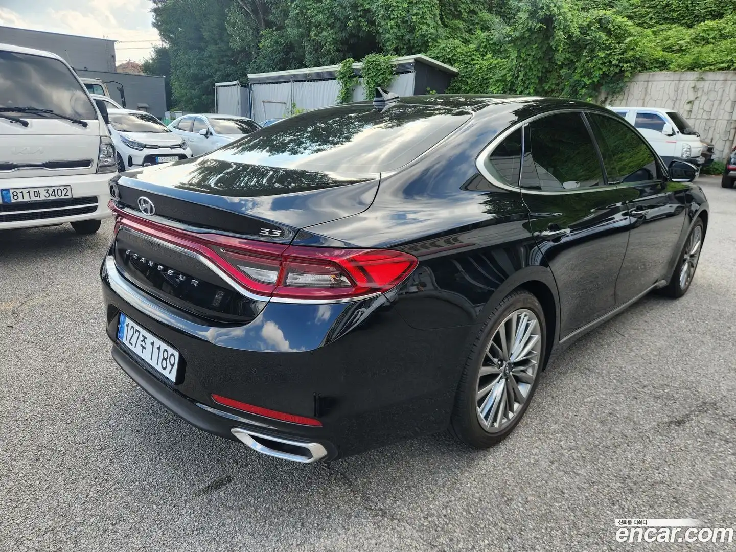 Grandeur Hyundai 2018.10-OUTER-005