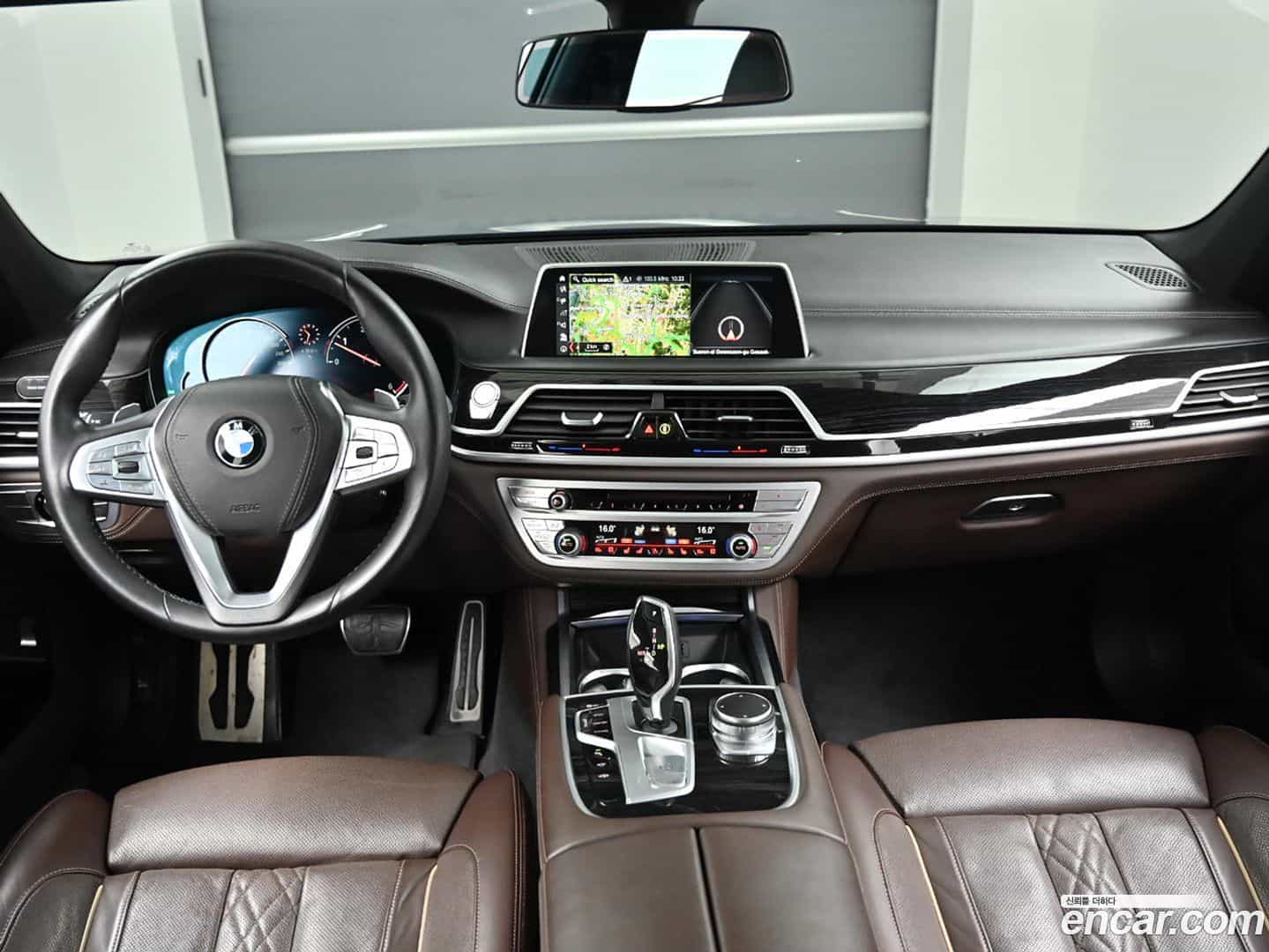 7-Series BMW 2018.11-INNER-007