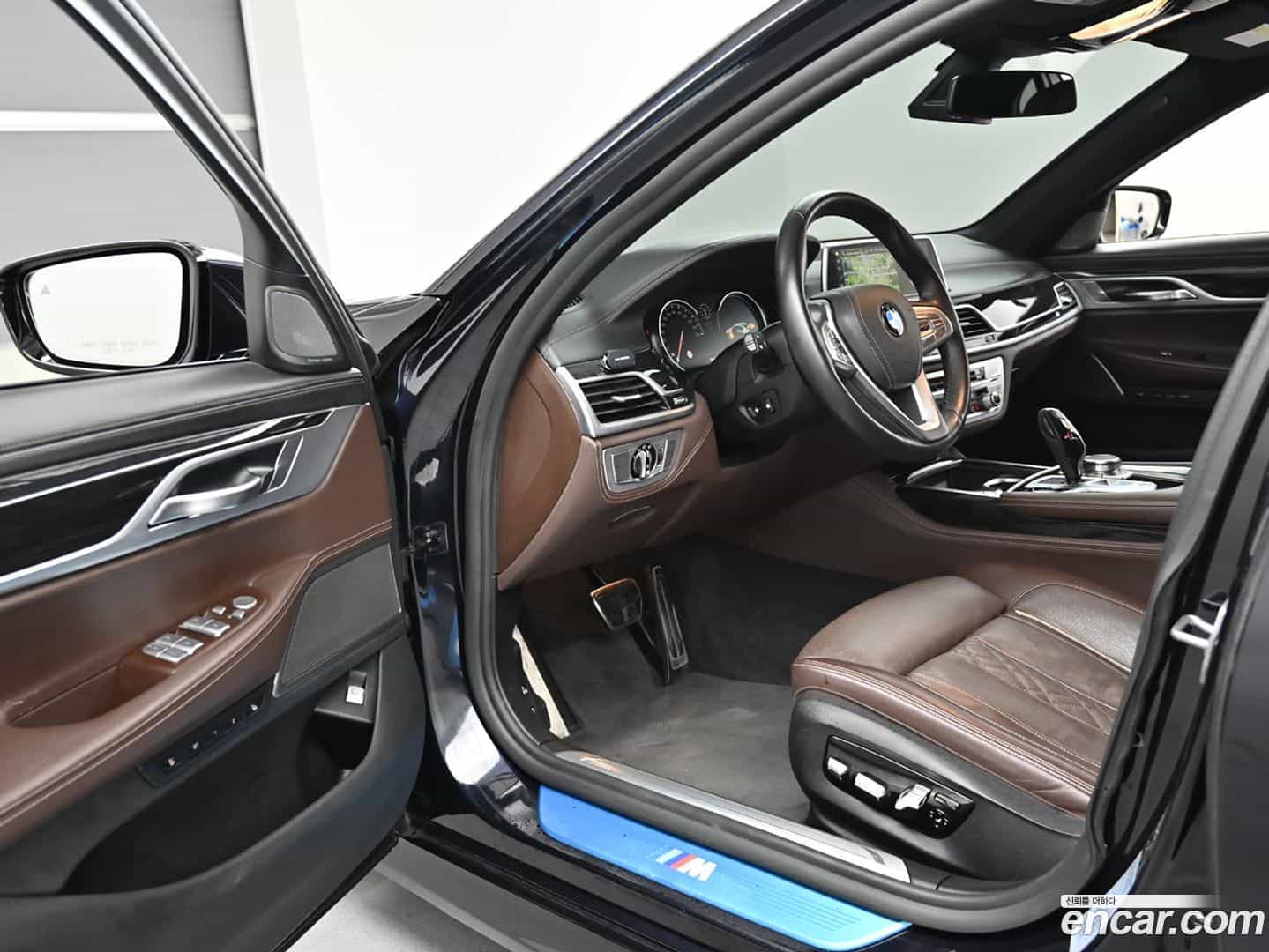 7-Series BMW 2018.11-OPTION-015