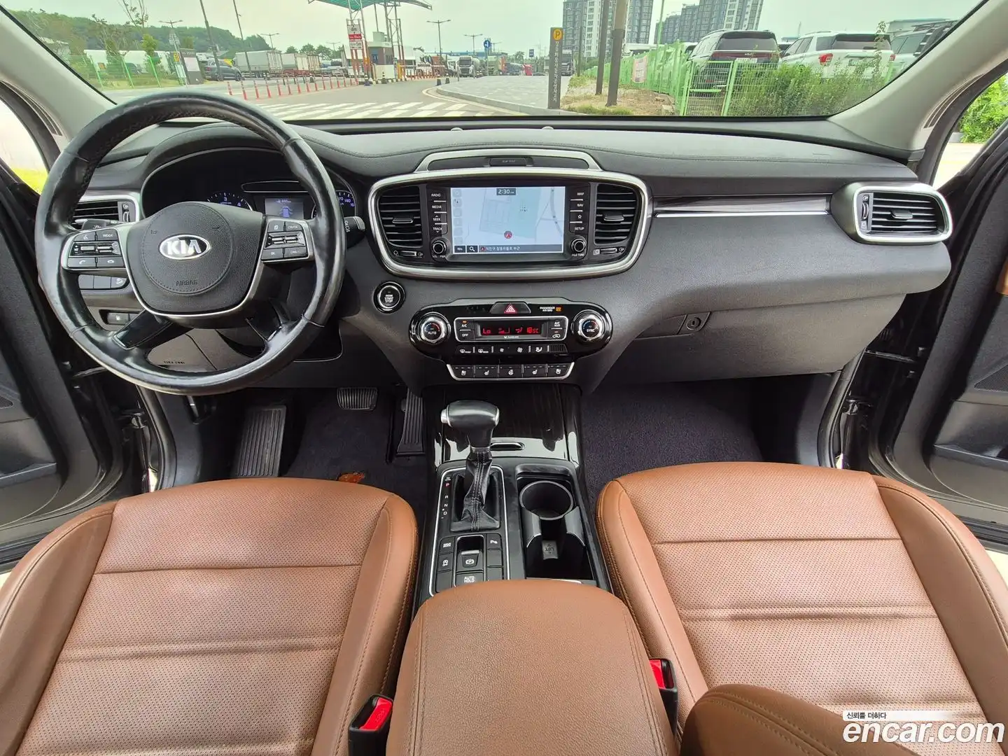 Sorento Kia 2018.8-OPTION-015
