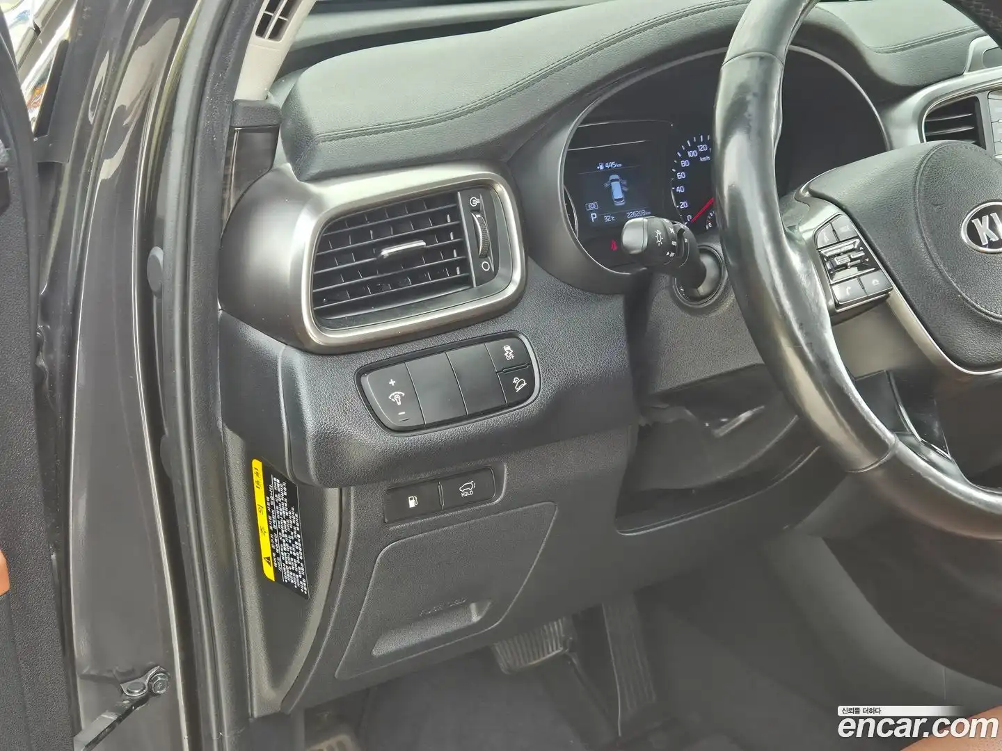 Sorento Kia 2018.8-OPTION-019