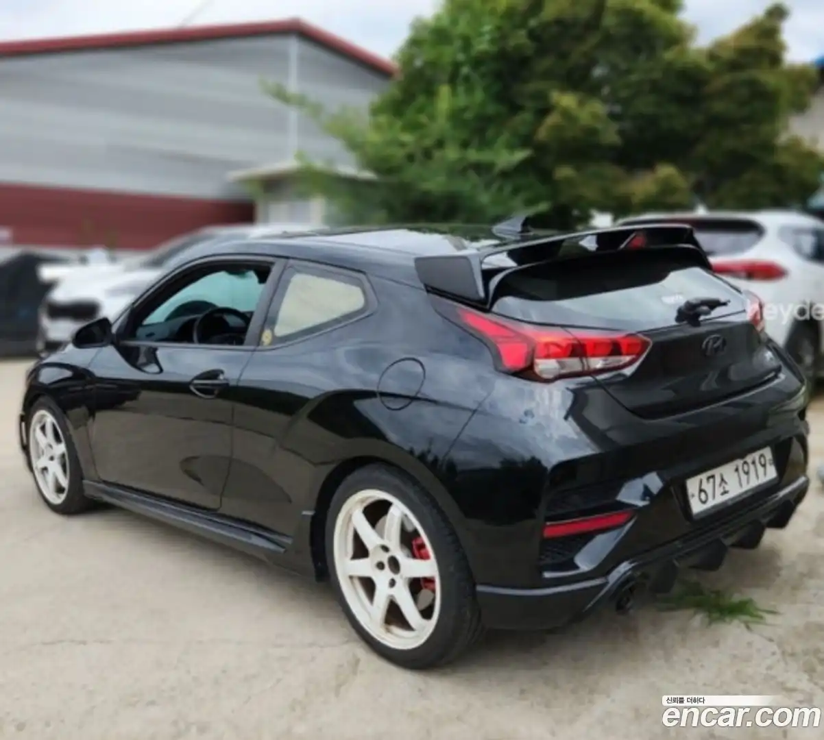 Veloster Hyundai 2018.9-OUTER-003