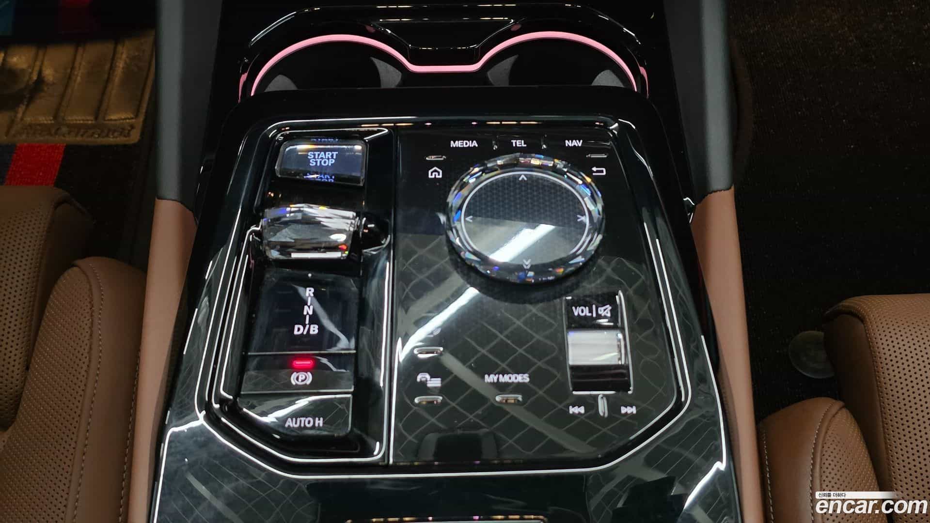 i5 BMW 2024.0-INNER-009