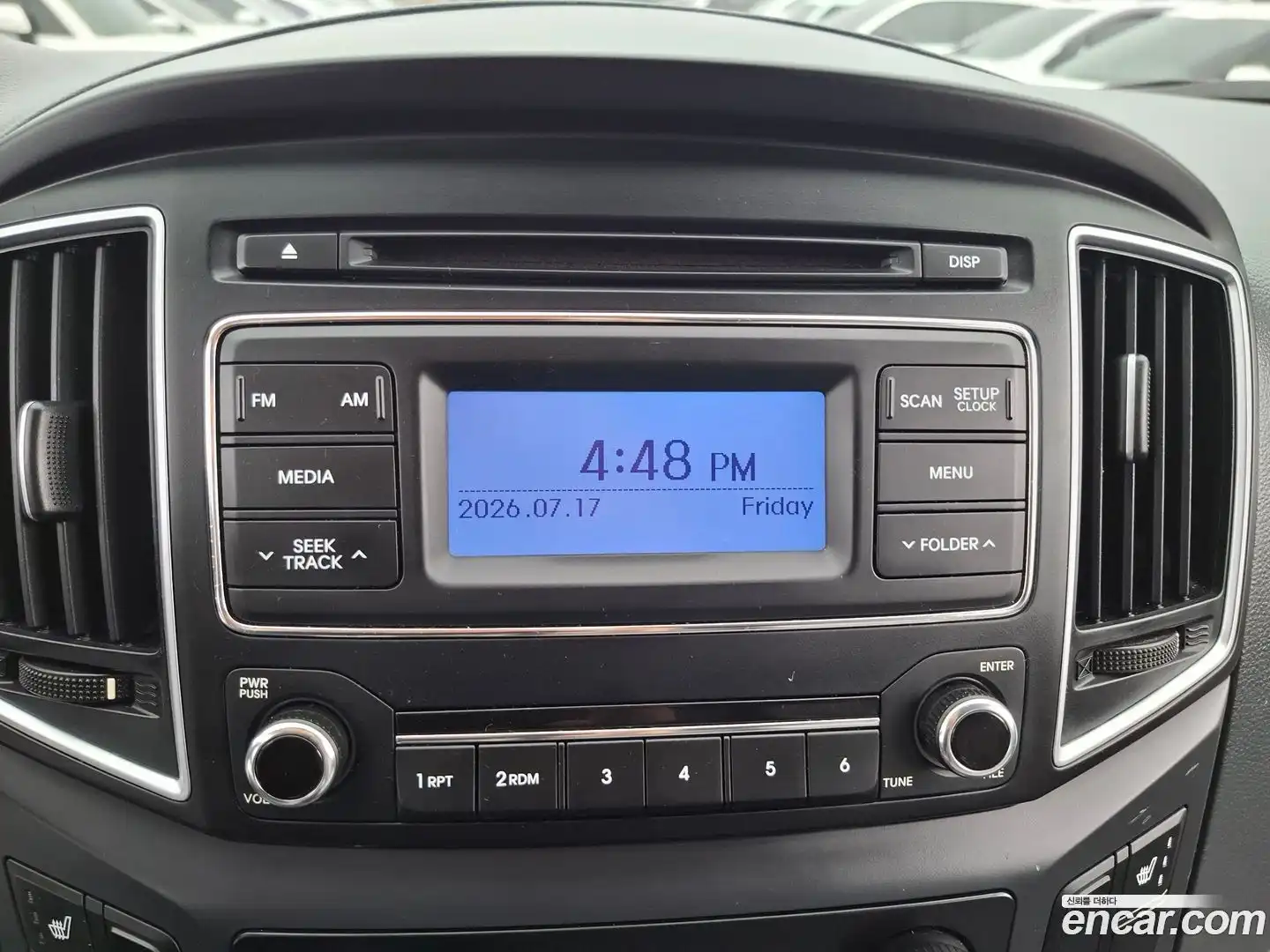 Starex Hyundai 2017.8-OPTION-015