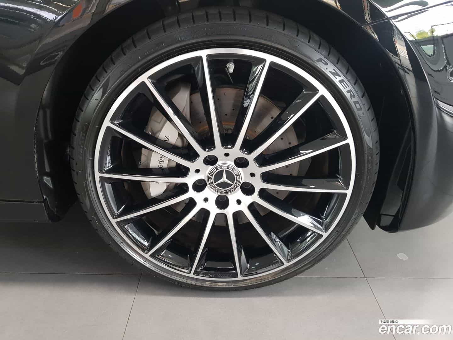 E-Class Mercedes-Benz 2022.11-OUTER-005