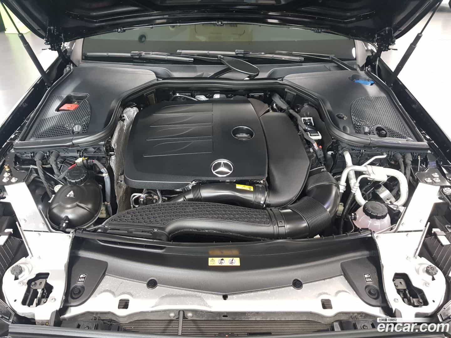 E-Class Mercedes-Benz 2022.11-OUTER-006