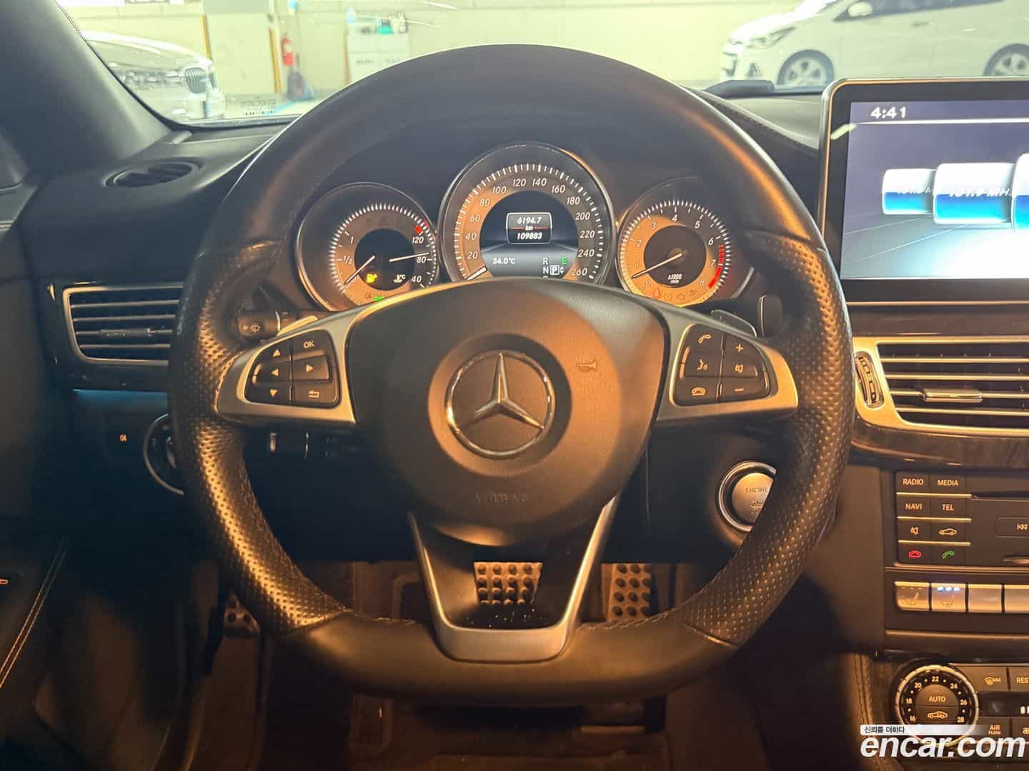 CLS-Class Mercedes-Benz 2015.0-OPTION-015