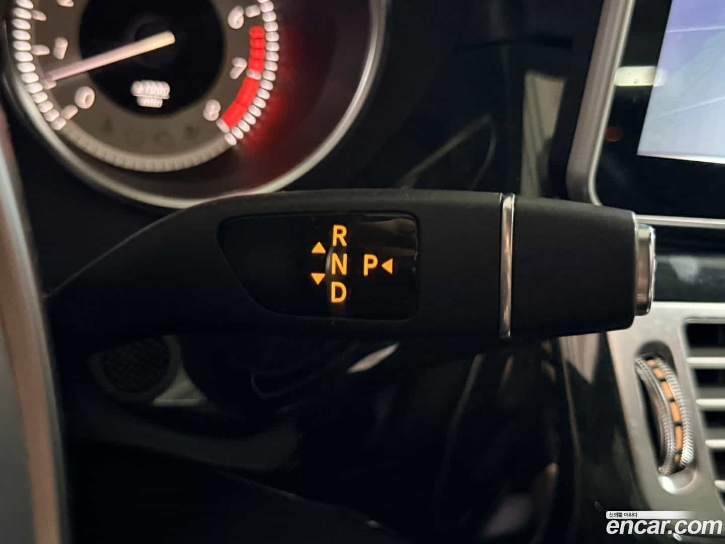 CLS-Class Mercedes-Benz 2015.0-OPTION-020