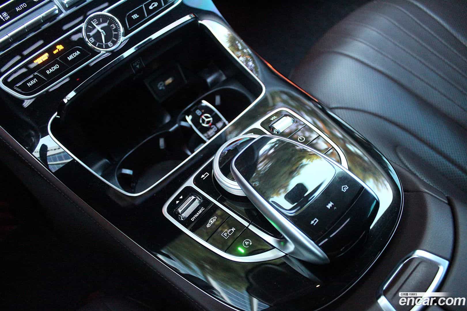 CLS-Class Mercedes-Benz 2019.9-INNER-010