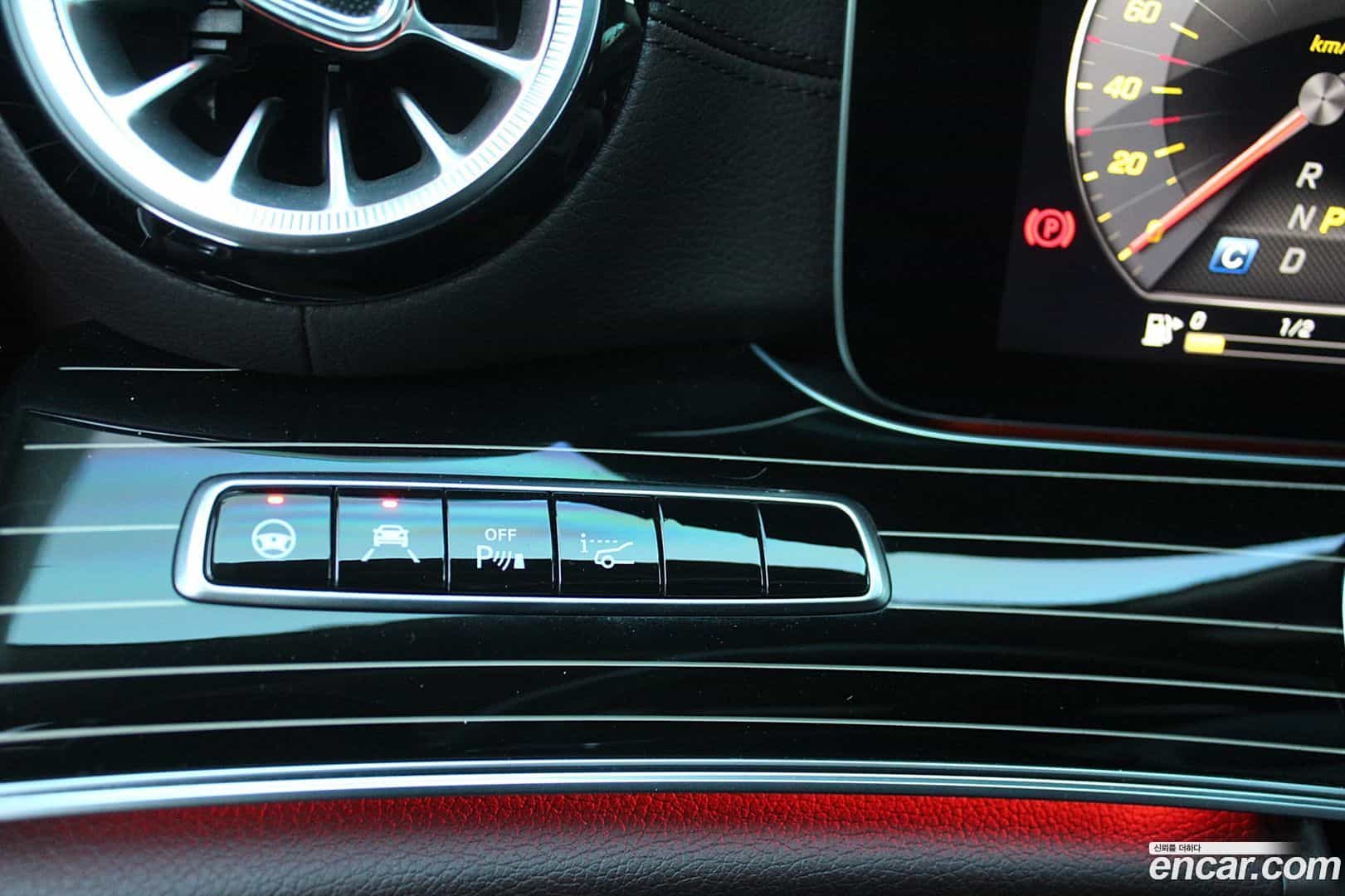 CLS-Class Mercedes-Benz 2019.9-OPTION-015