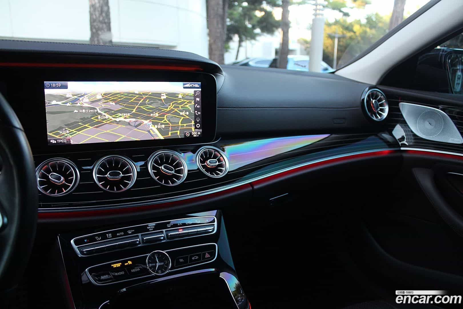 CLS-Class Mercedes-Benz 2019.9-OPTION-016