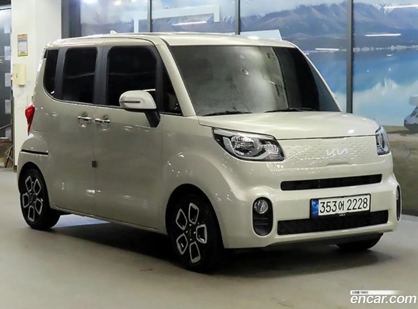 Main__Slider__Photo:RAY Kia 2022.0-0
