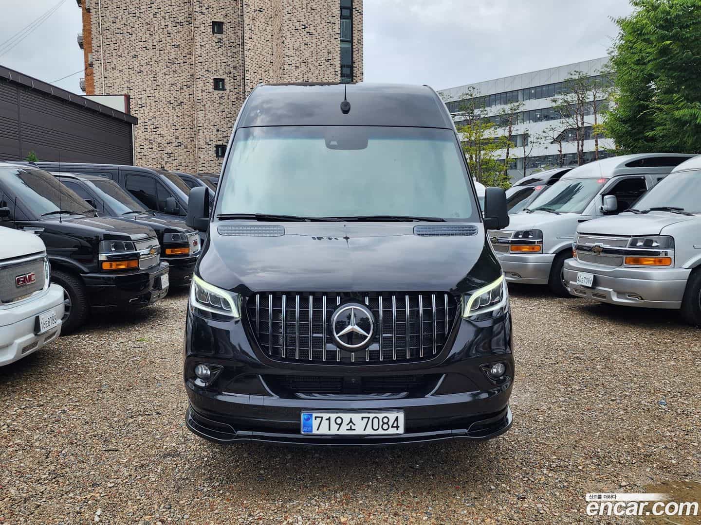 Sprinter Mercedes-Benz 2021.8-OUTER-003