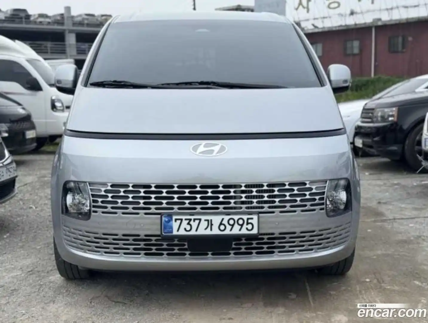 Staria Hyundai 2025.1-OUTER-001