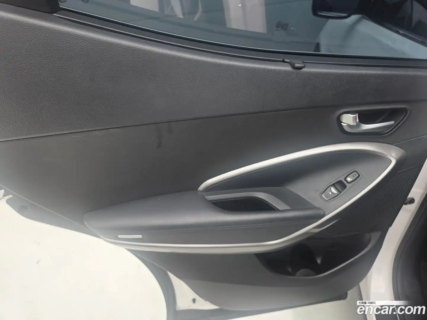 Santafe Hyundai 2016.11-INNER-009