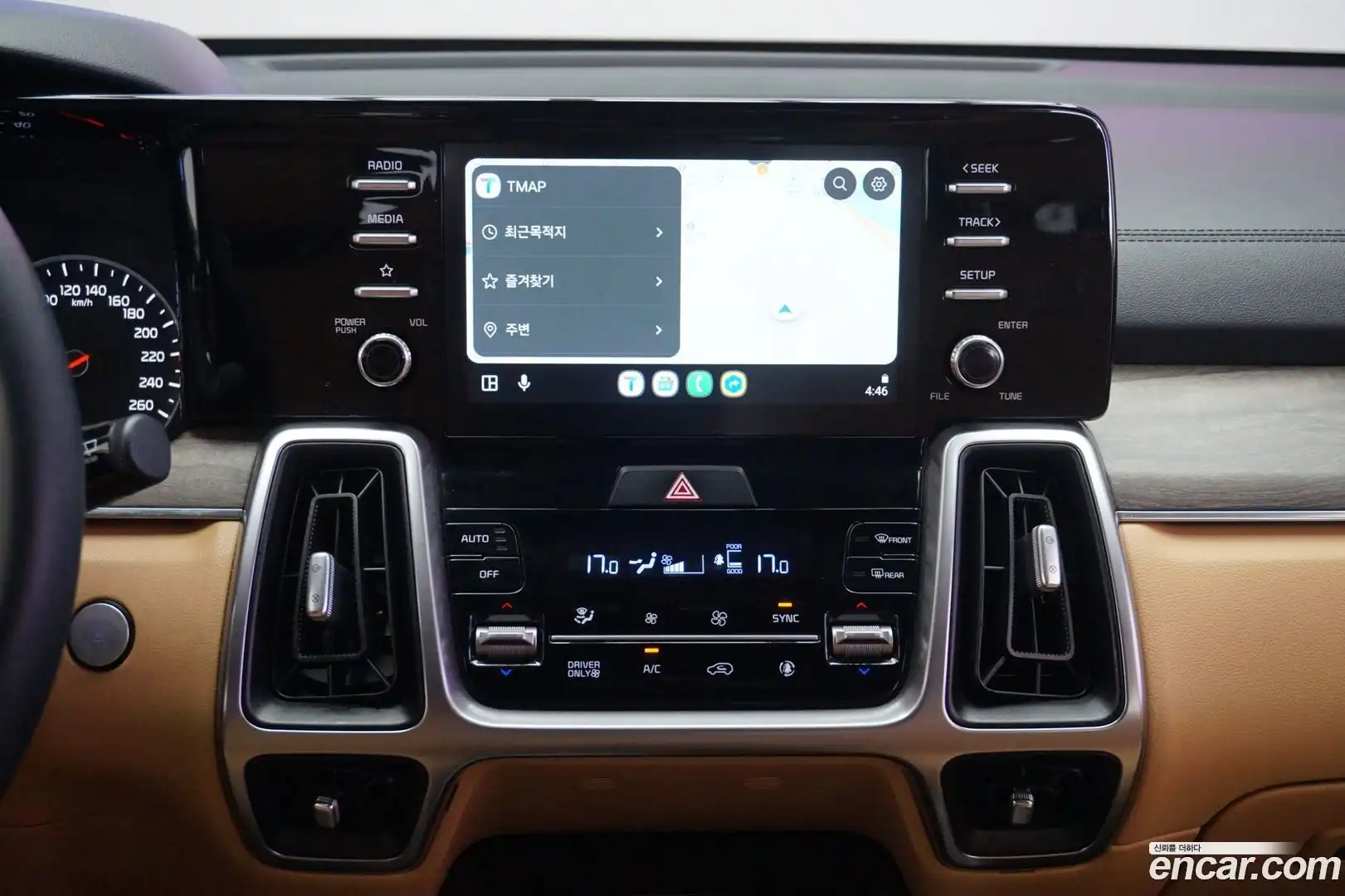 Sorento Kia 2022.3-INNER-009