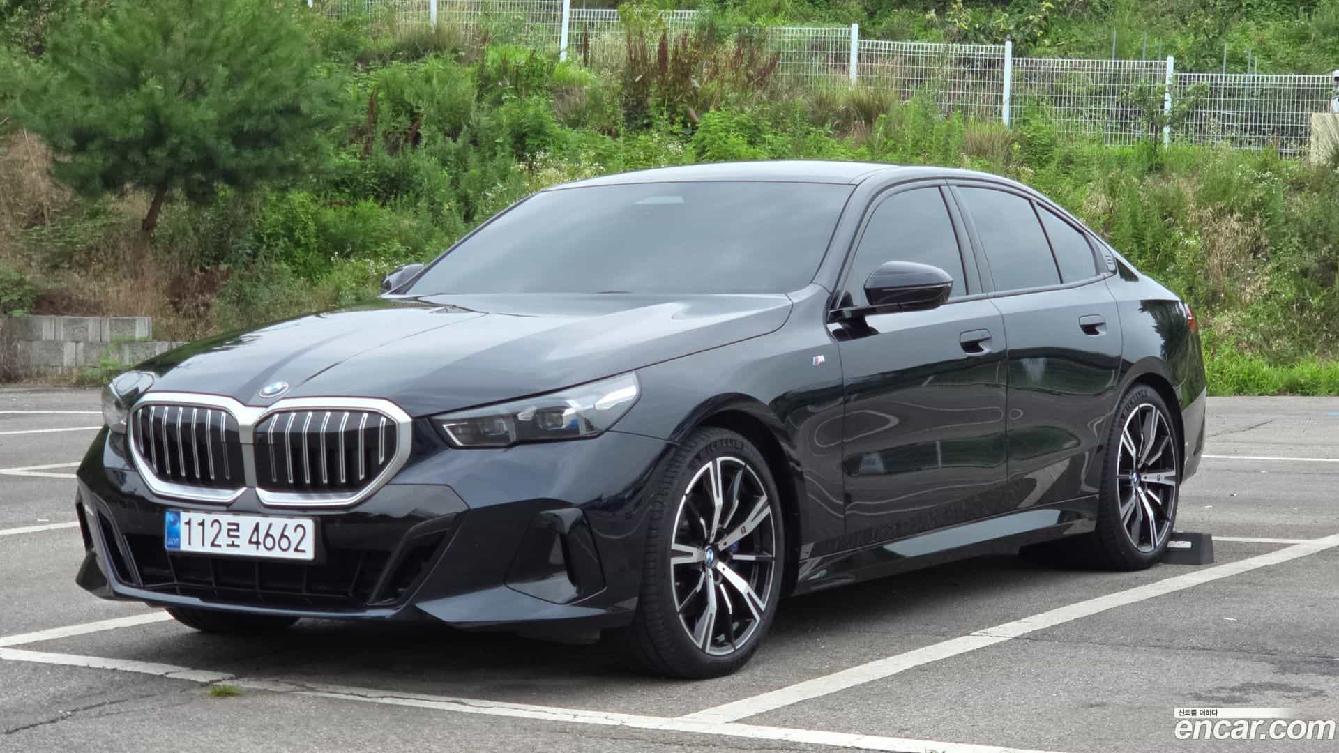5-Series BMW 2025.7-OUTER-001