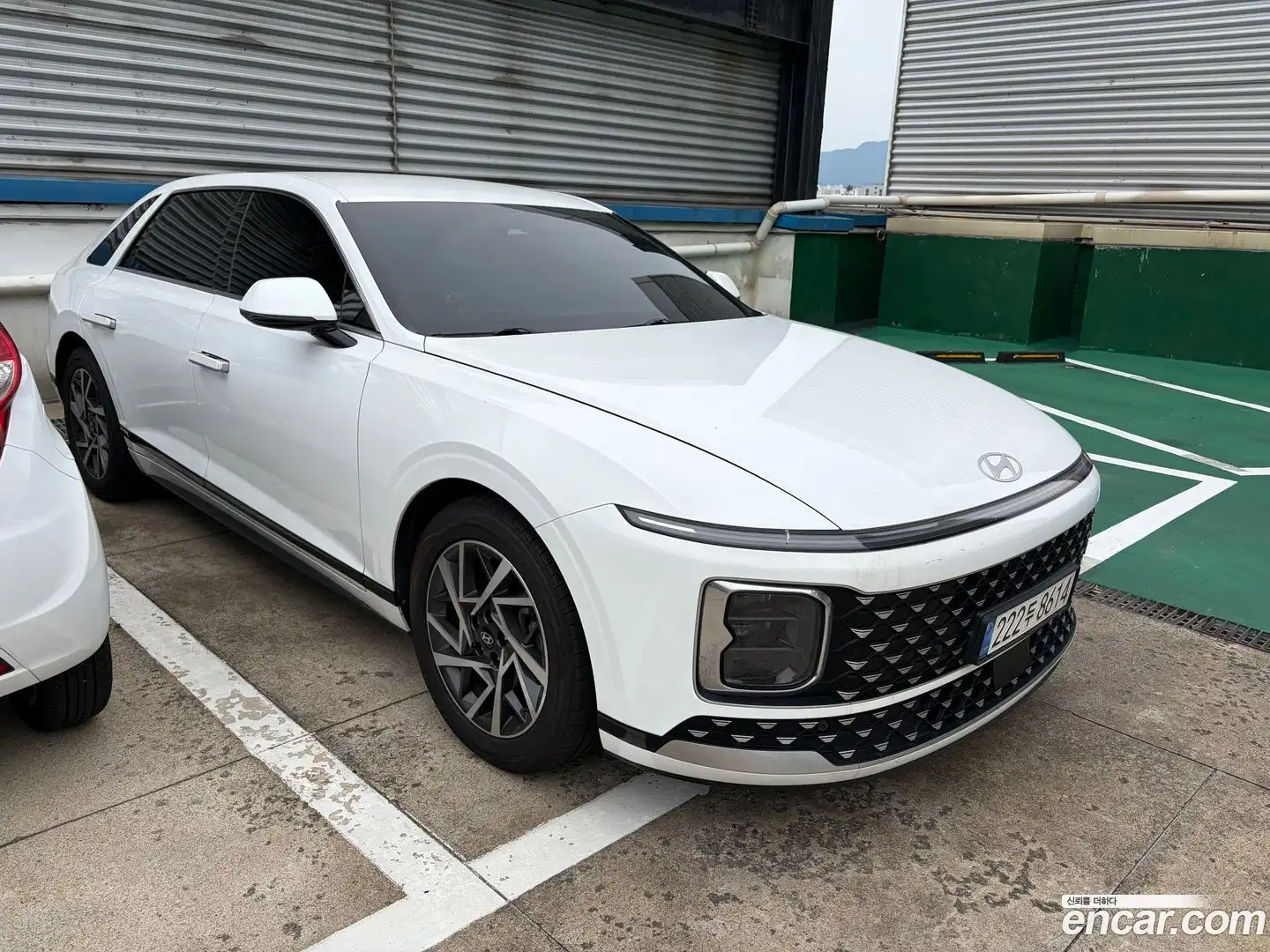Grandeur Hyundai 2022.11-OUTER-004