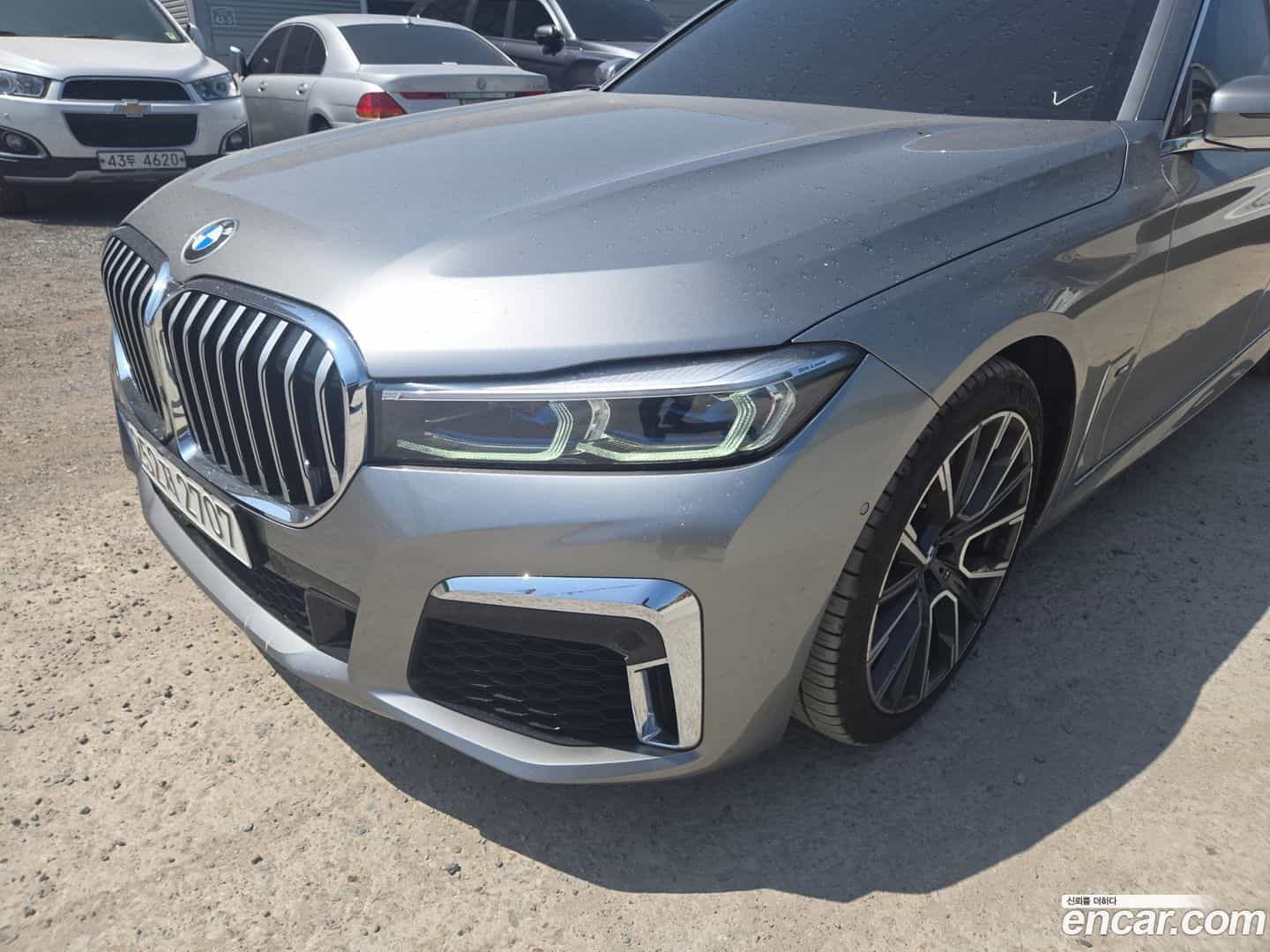 7-Series BMW 2022.7-INNER-009