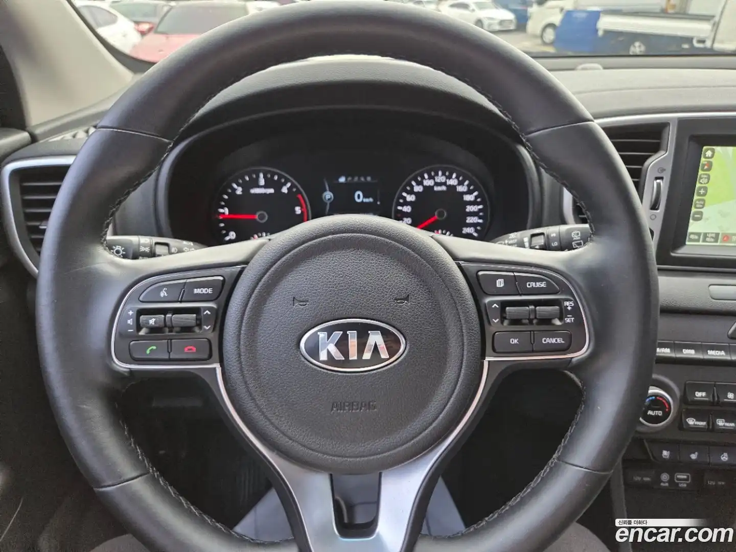 Sportage Kia 2016.9-OPTION-015