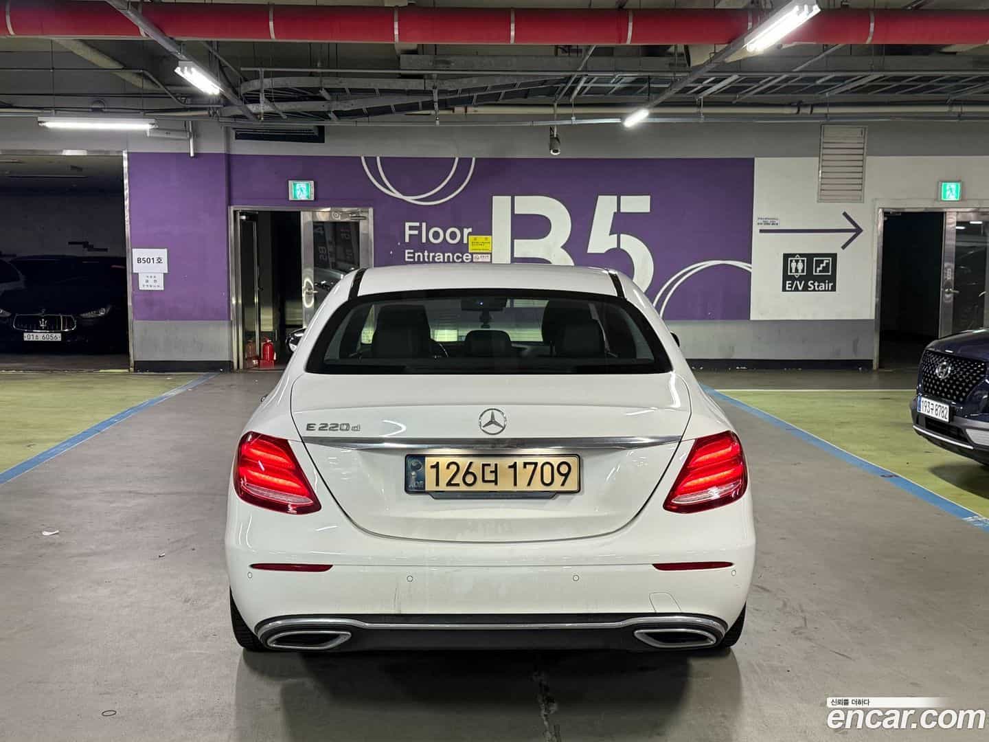 E-Class Mercedes-Benz 2016.10-OUTER-002