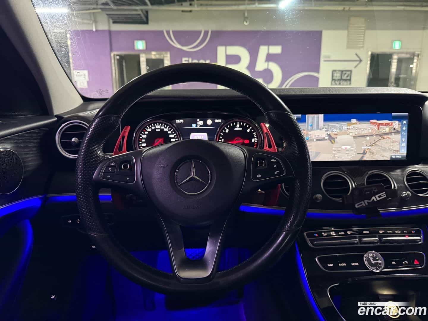 E-Class Mercedes-Benz 2016.10-INNER-010