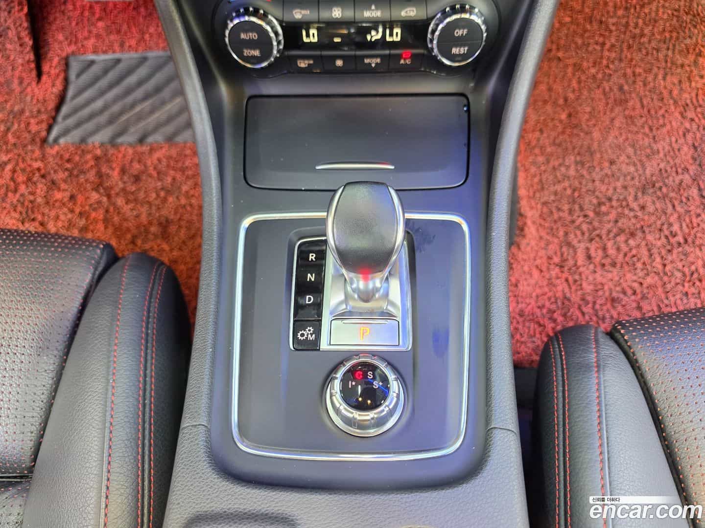 CLA-Class Mercedes-Benz 2016.4-OPTION-016