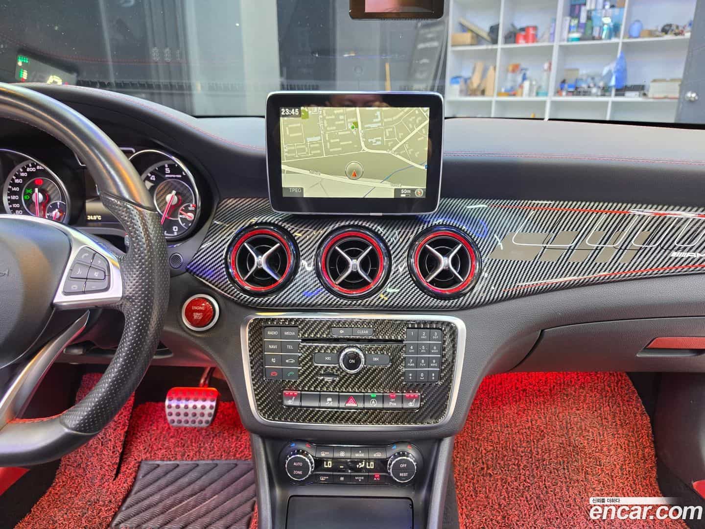 CLA-Class Mercedes-Benz 2016.4-OPTION-017