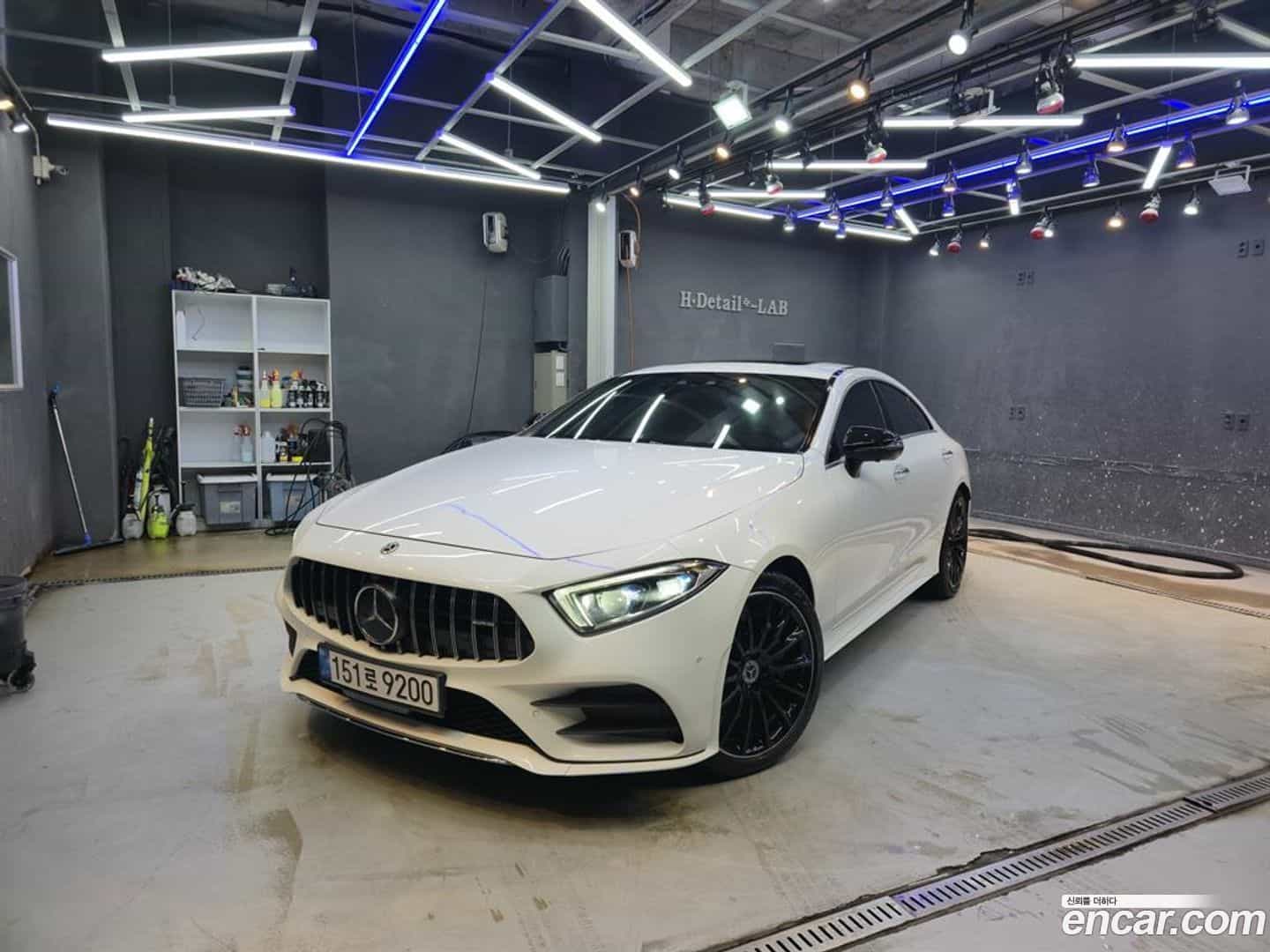 CLS-Class Mercedes-Benz 2019.0-OUTER-001