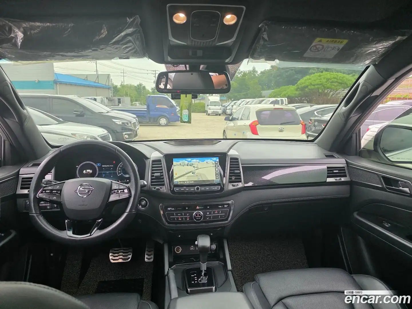 Rexton KG Mobility 2022.4-INNER-009
