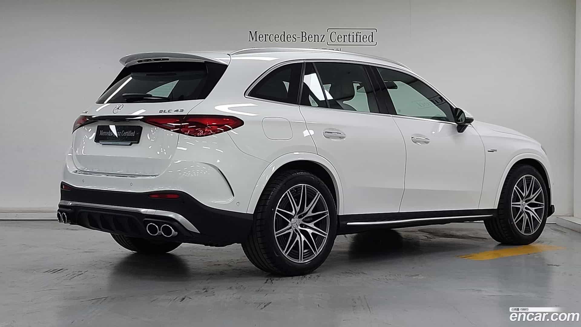 GLC-Class Mercedes-Benz 2025.8-OUTER-002