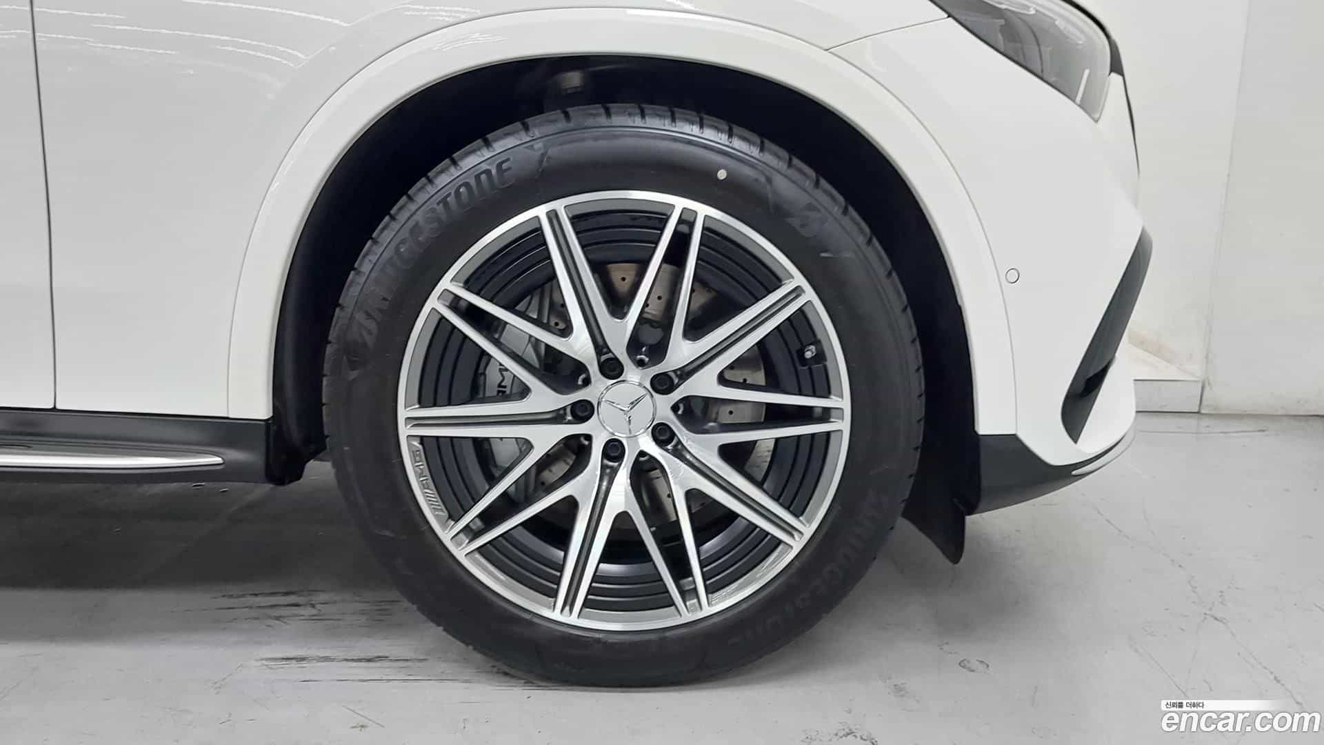 GLC-Class Mercedes-Benz 2025.8-OUTER-005