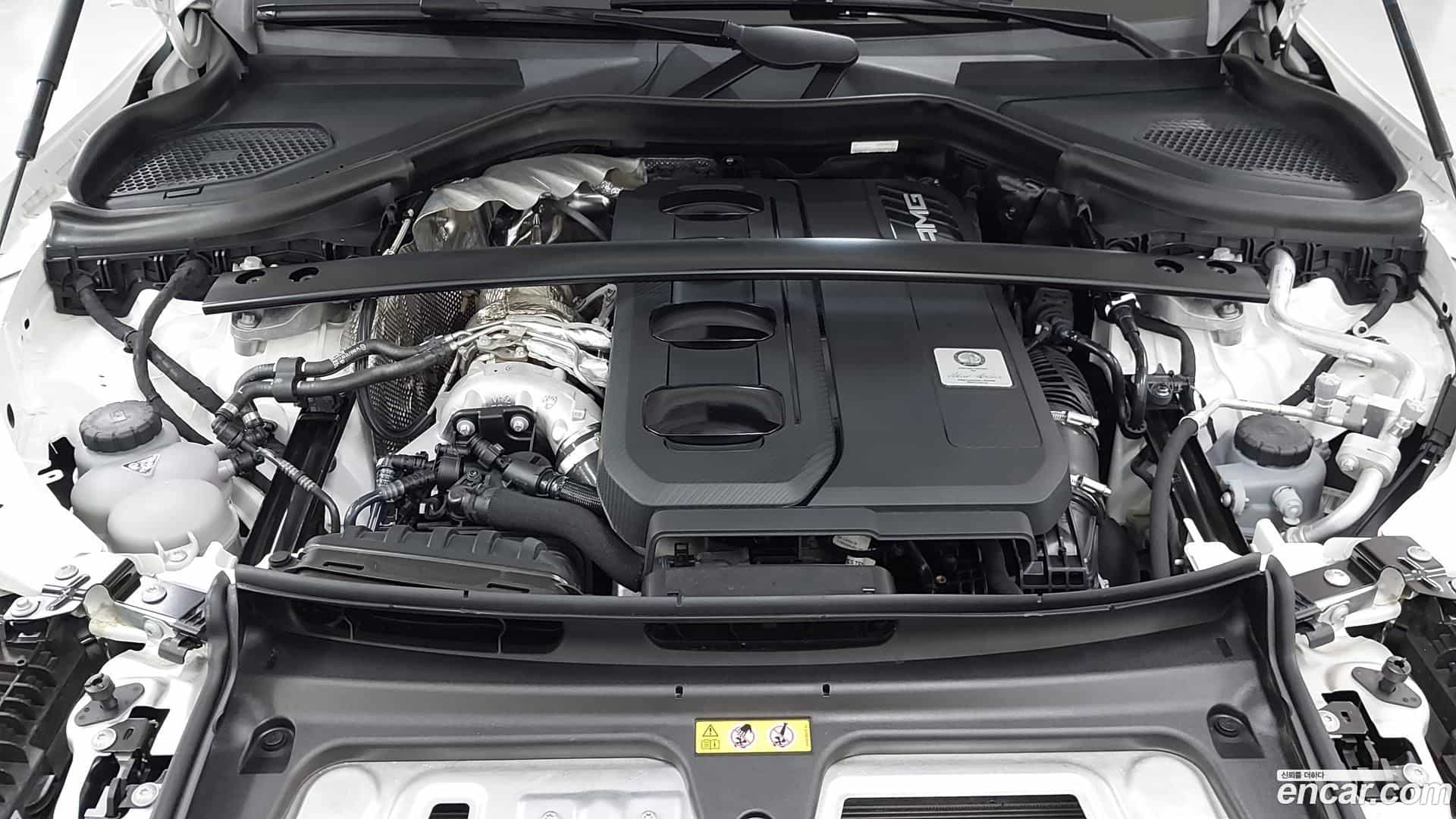 GLC-Class Mercedes-Benz 2025.8-OUTER-006