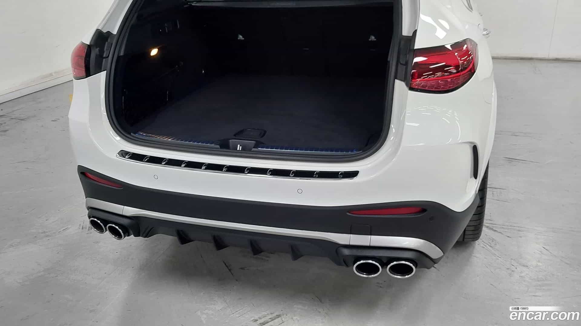 GLC-Class Mercedes-Benz 2025.8-OPTION-015