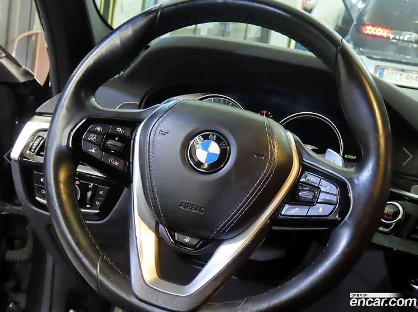 5-Series BMW 2017.10-INNER-008