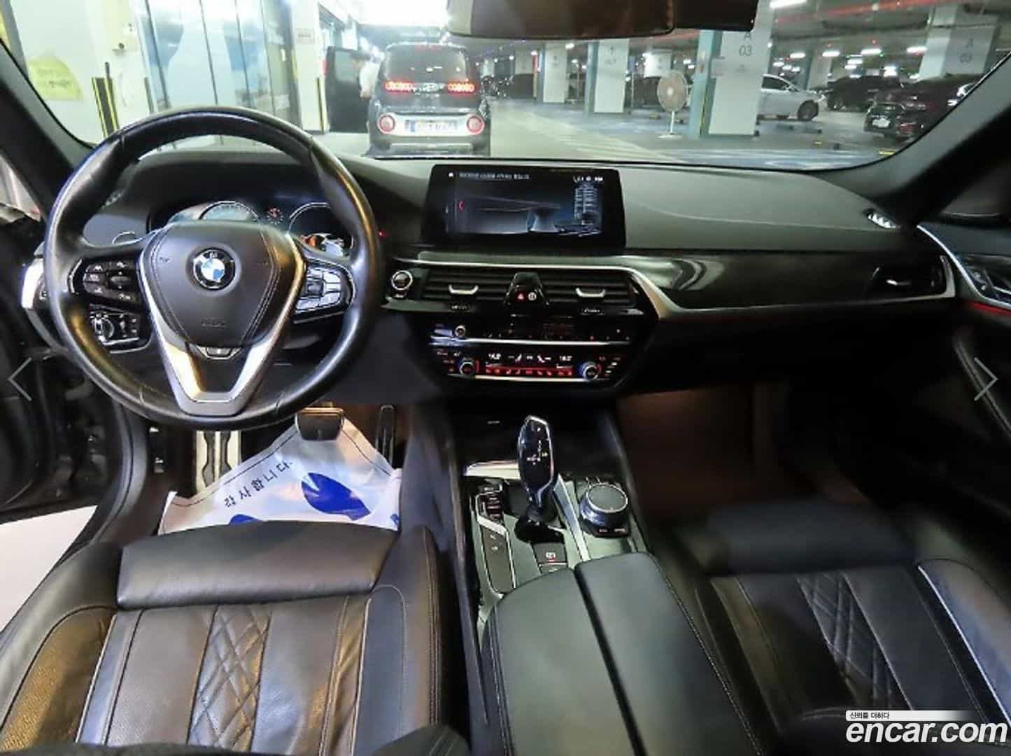 5-Series BMW 2017.10-INNER-010