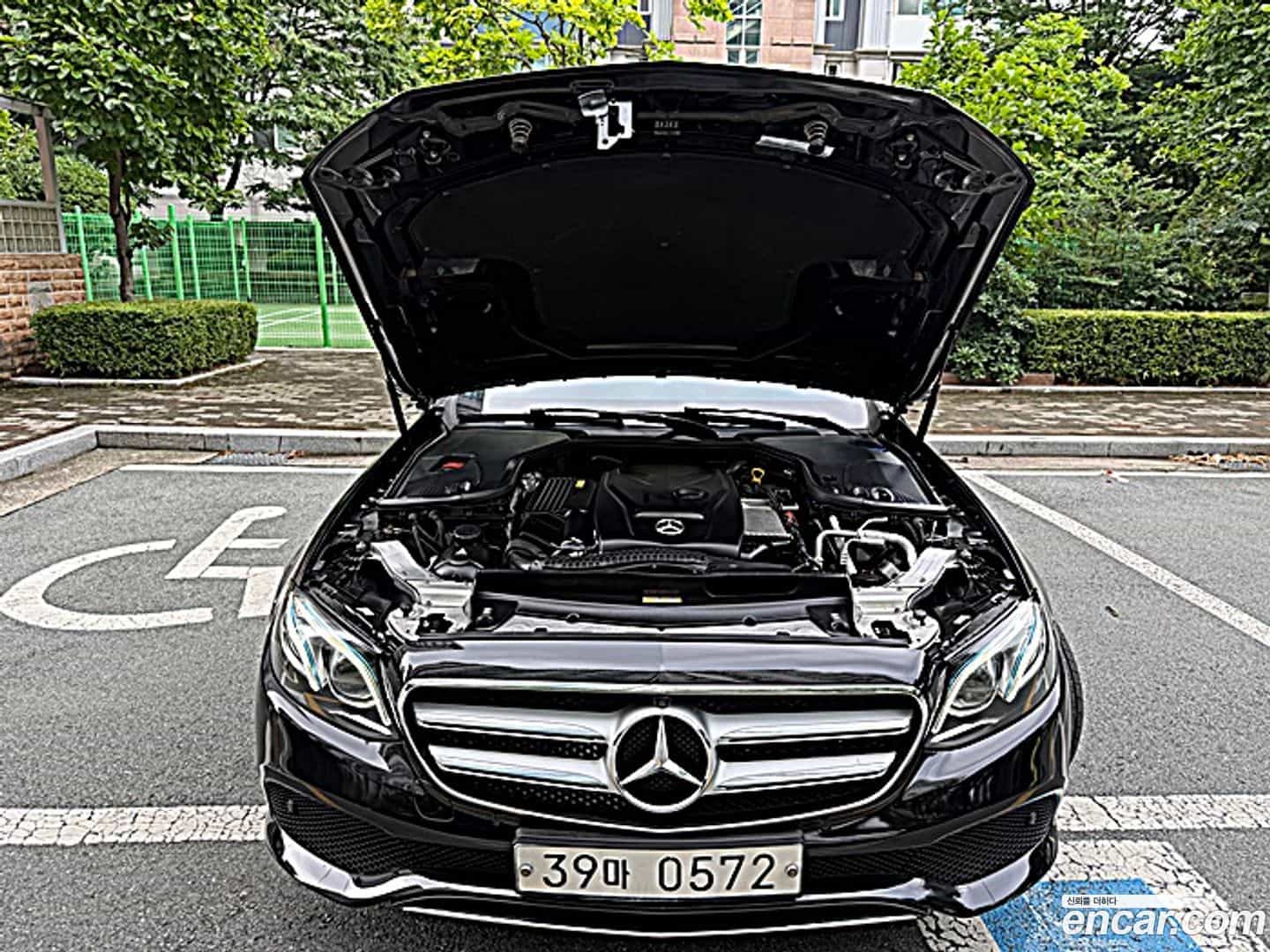 E-Class Mercedes-Benz 2016.7-OUTER-006