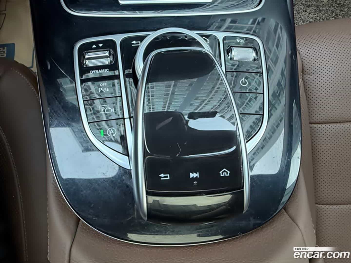 E-Class Mercedes-Benz 2016.7-OPTION-020