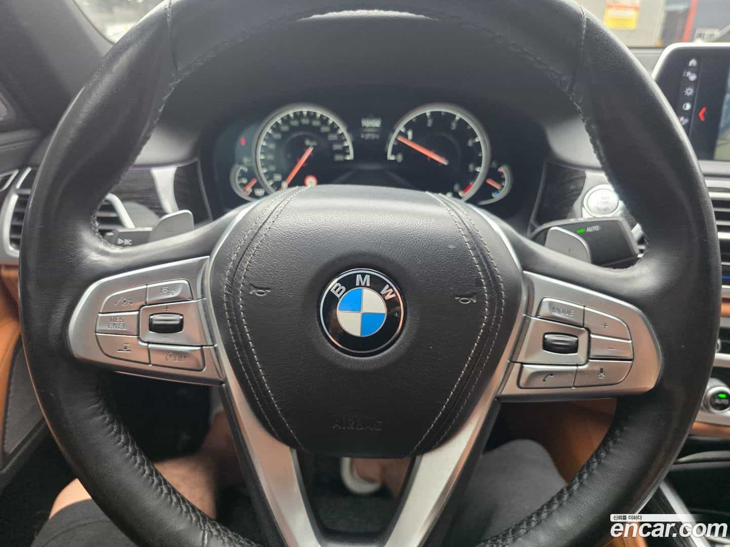 7-Series BMW 2017.11-INNER-008
