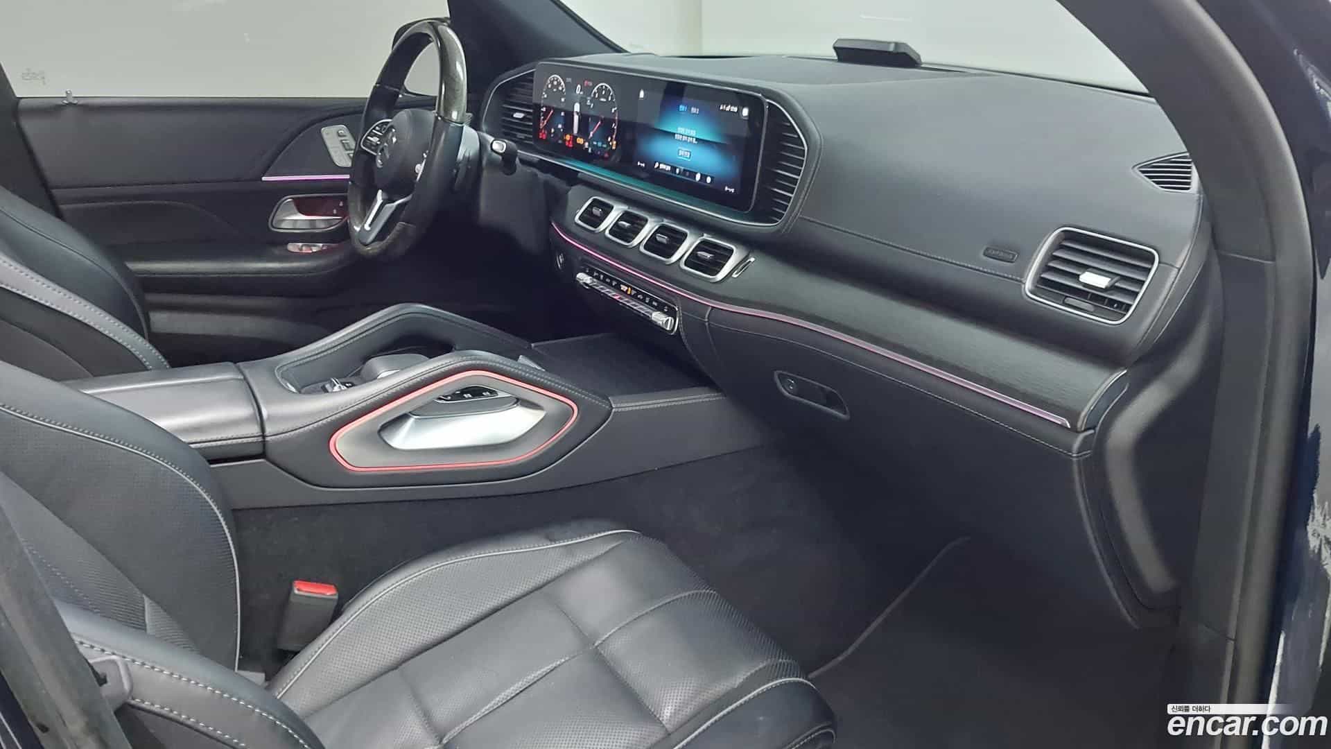 GLS-Class Mercedes-Benz 2021.10-INNER-009