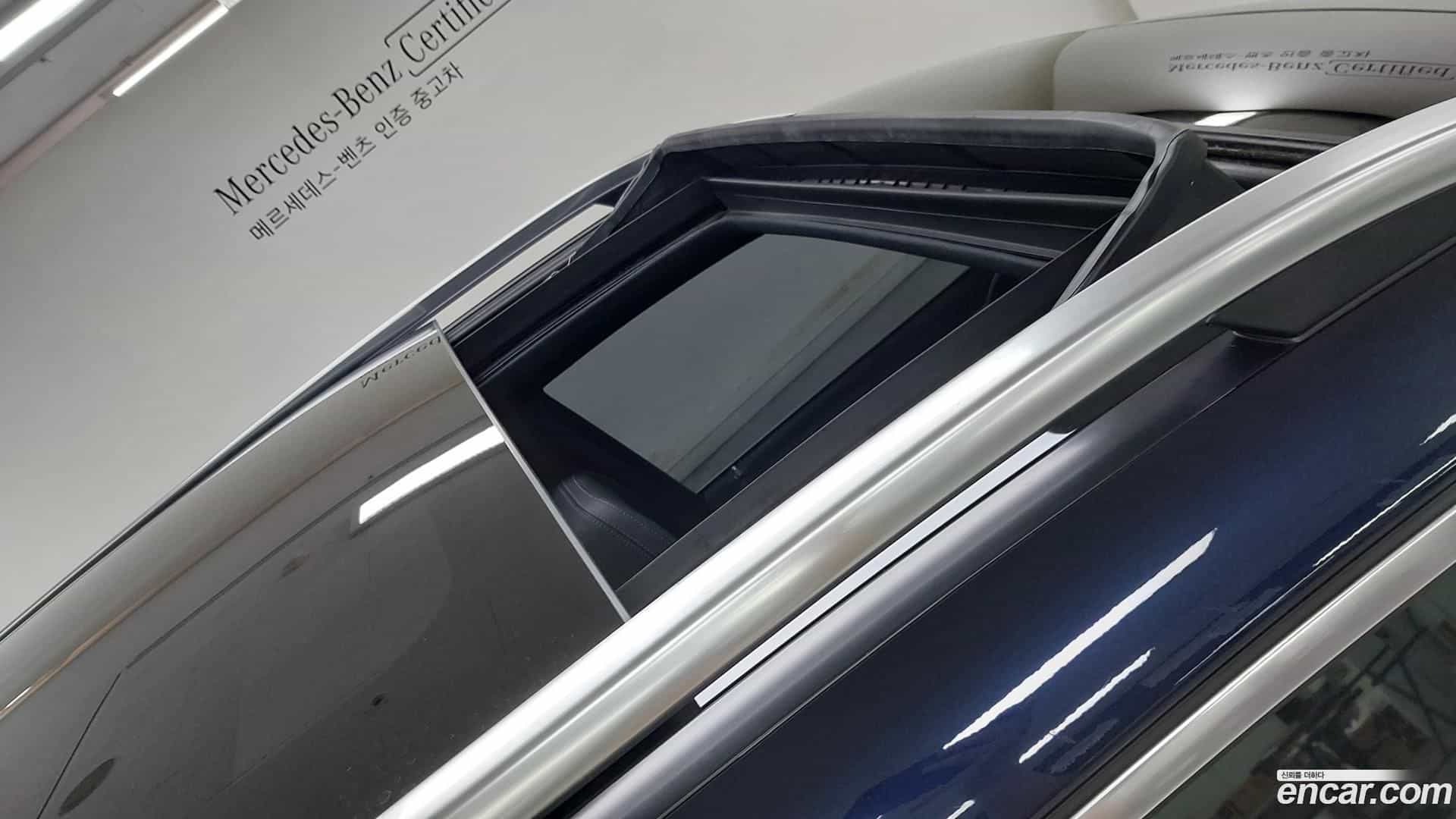 GLS-Class Mercedes-Benz 2021.10-OPTION-016