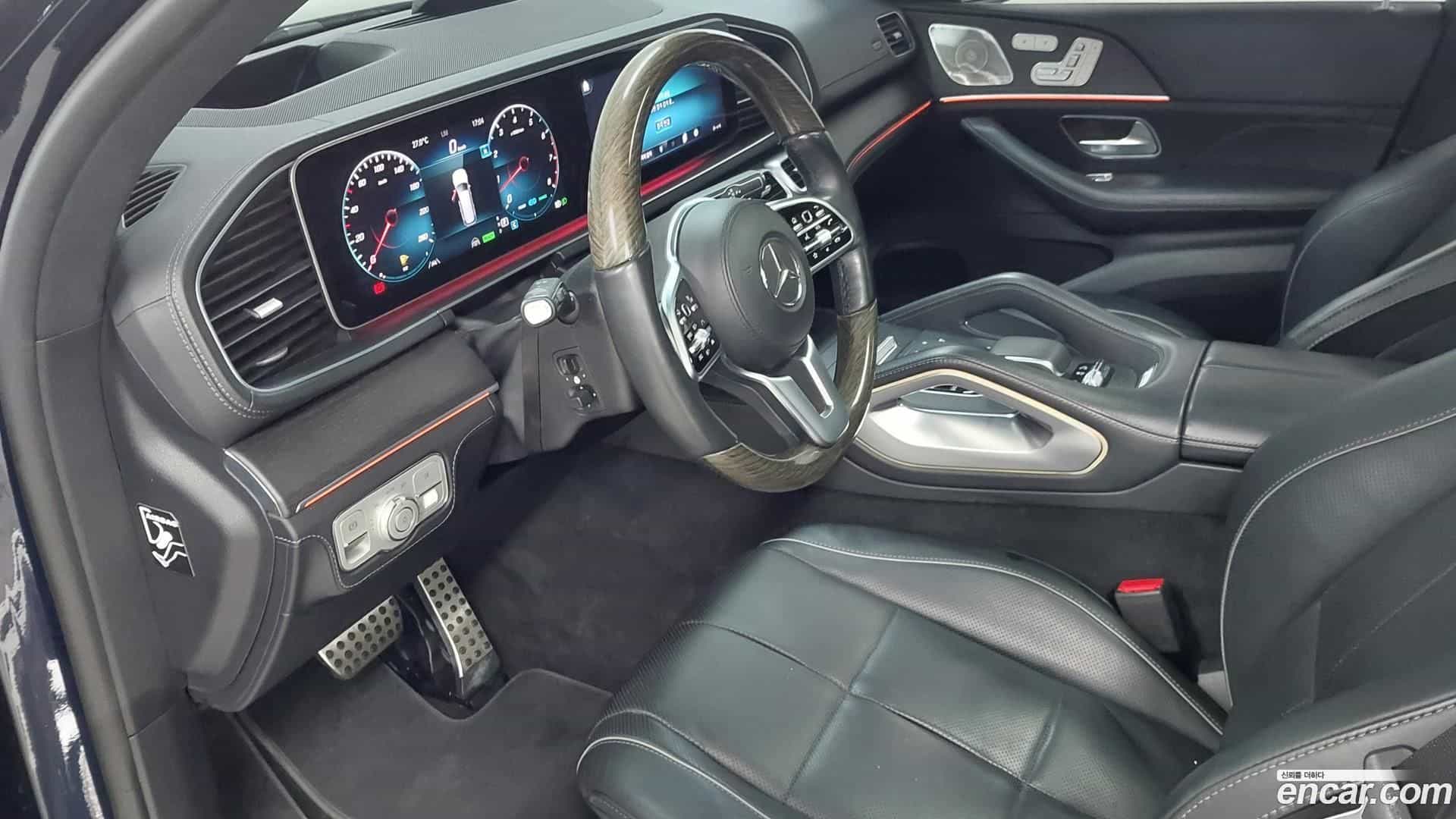 GLS-Class Mercedes-Benz 2021.10-OPTION-017
