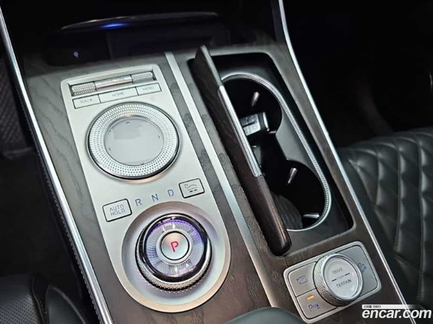 GV80 Genesis 2021.0-INNER-008
