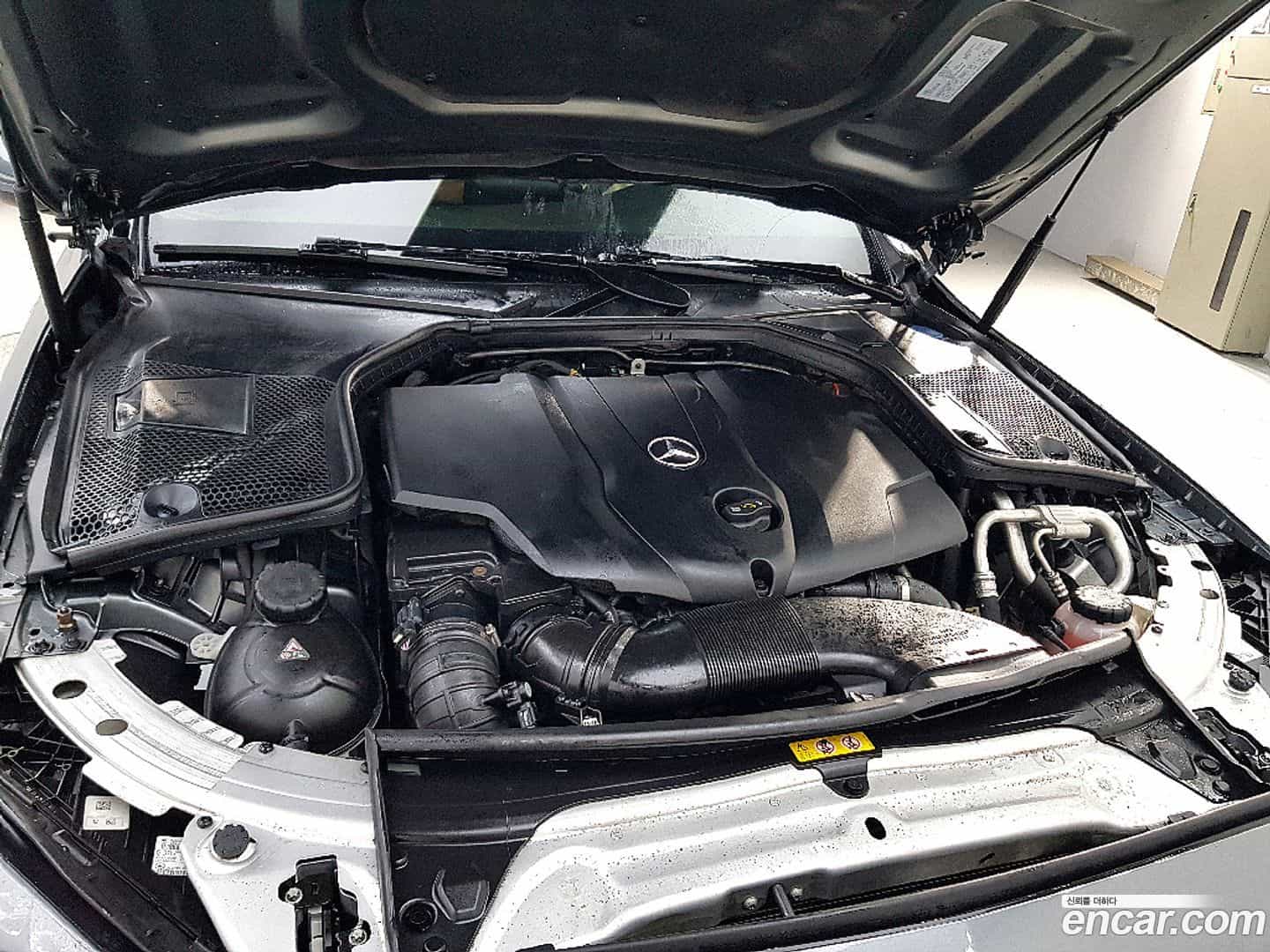 C-Class Mercedes-Benz 2017.2-OUTER-006