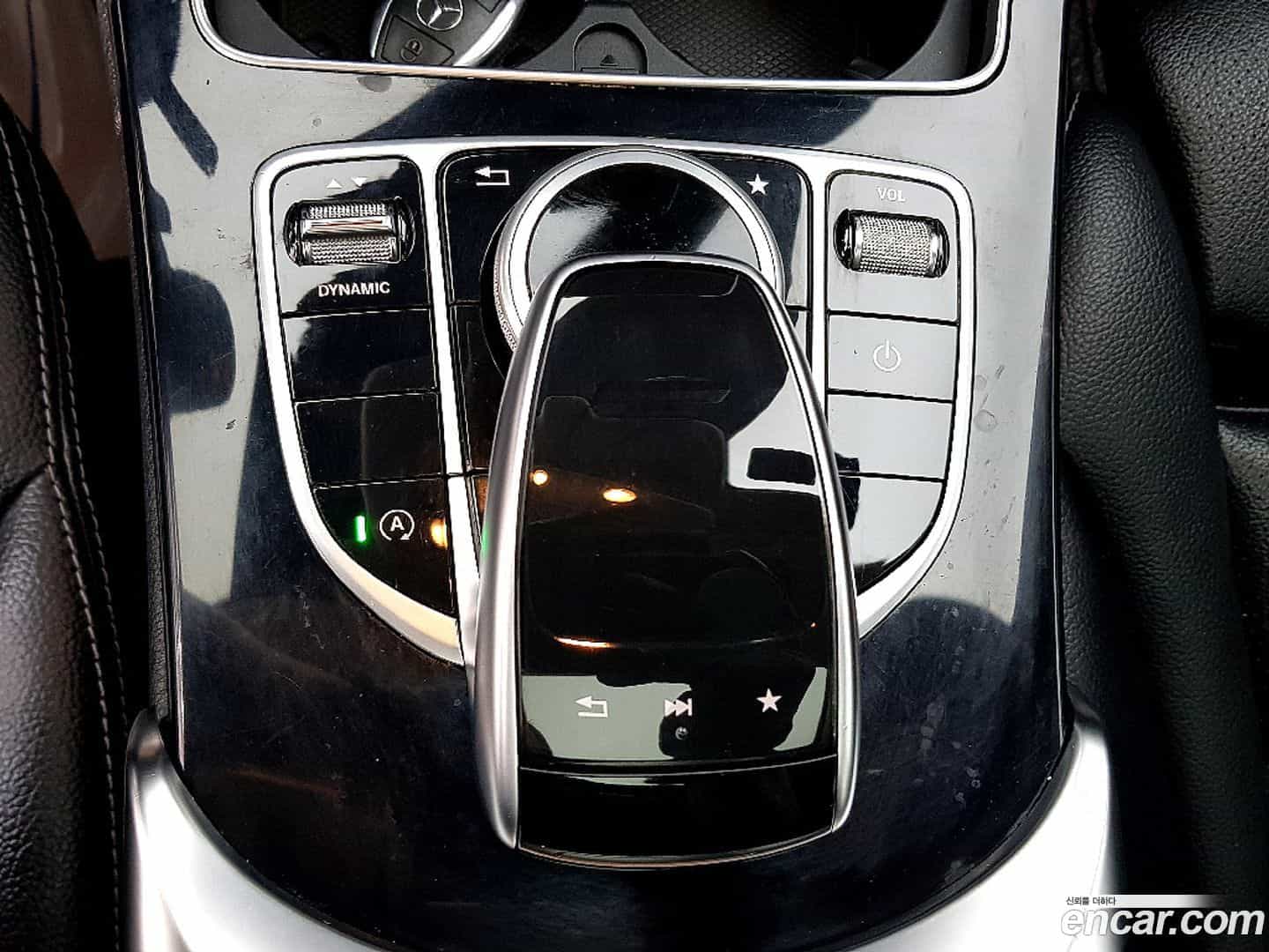 C-Class Mercedes-Benz 2017.2-OPTION-017