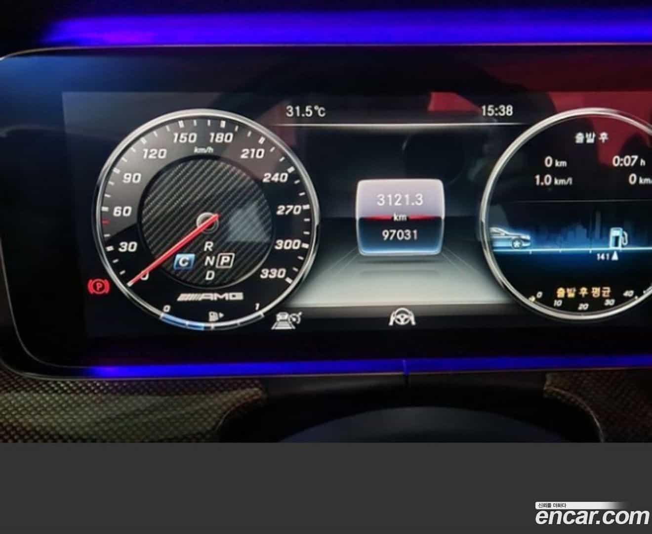 E-Class Mercedes-Benz 2019.7-OUTER-003