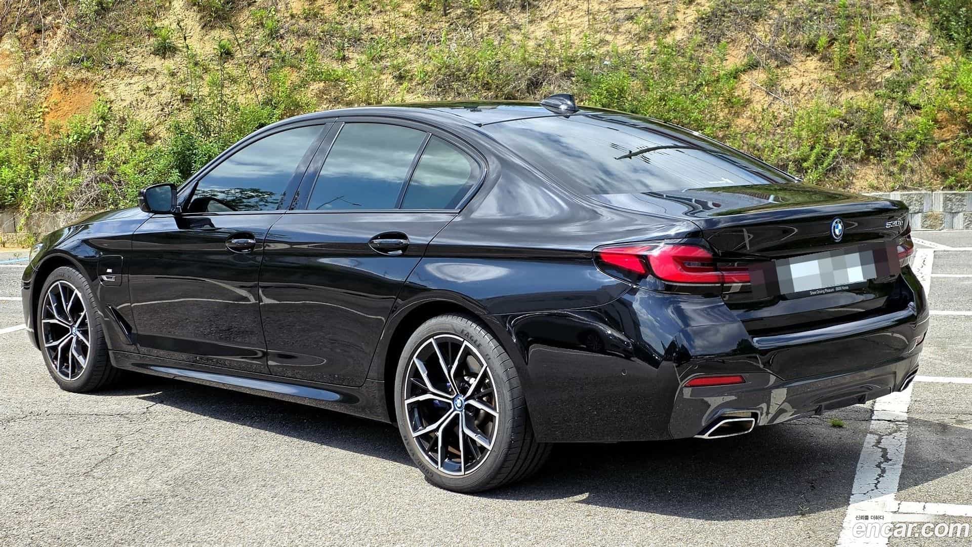 5-Series BMW 2023.6-OUTER-002