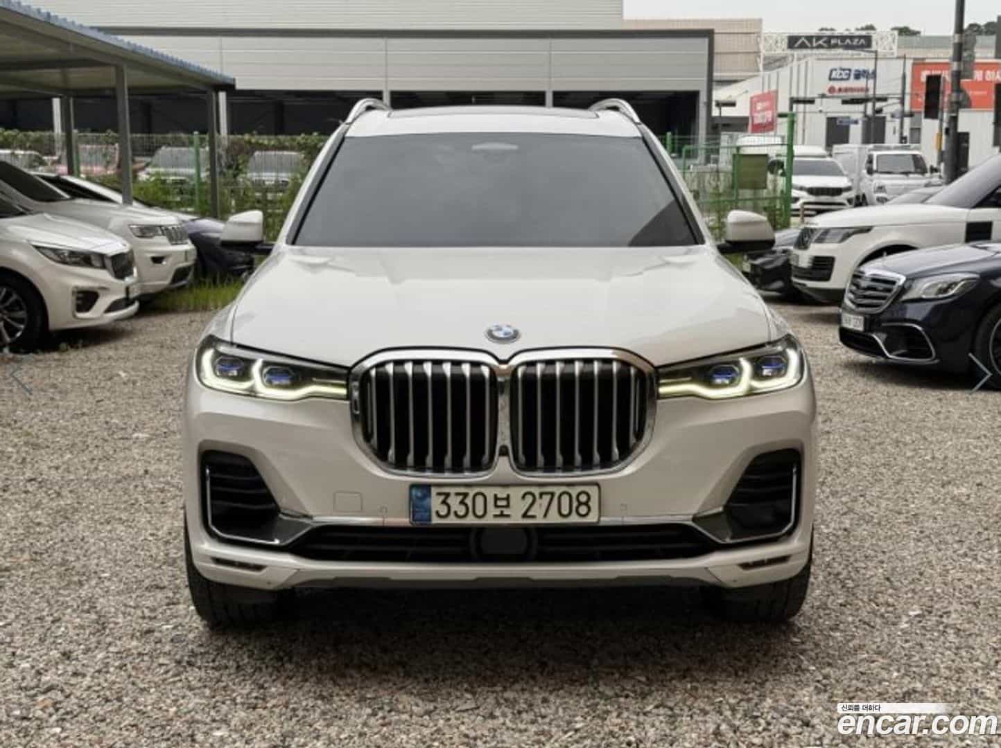 X7 BMW 2022.1-OUTER-001