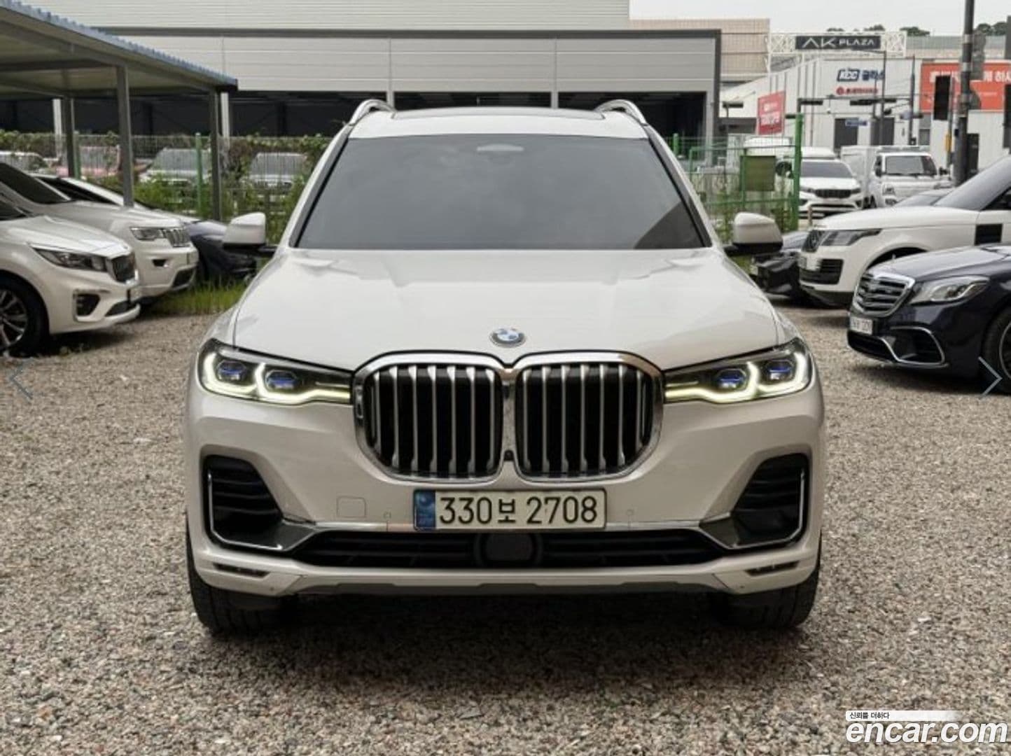 Main__Slider__Photo:X7 BMW 2022.1-0